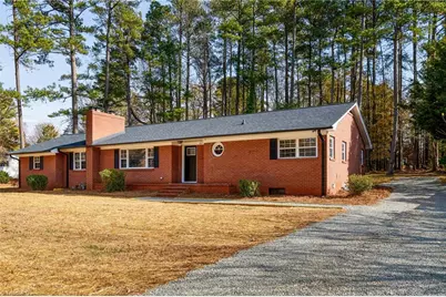 915 Fairview Drive, Lexington, NC 27292 - Photo 2
