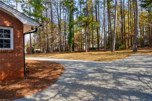 915 Fairview Dr, Lexington, NC 27292 - Photo 4