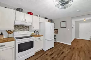 7341 Danay Dr, Kernersville, NC 27284 - Photo 14