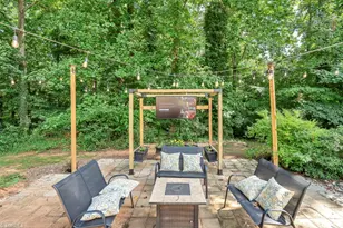 206 N Brook St, Wilkesboro, NC 28697 - Photo 30