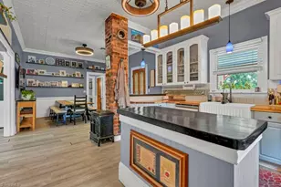 206 N Brook St, Wilkesboro, NC 28697 - Photo 8