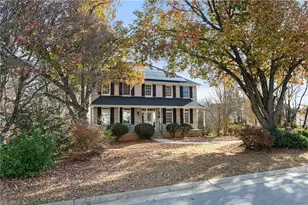 1154 Brown's Run Dr, Kernersville, NC 27284 - Photo 4