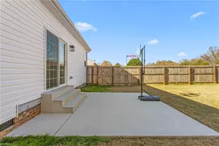 557 E Ridge Ave, Liberty, NC 27298 - Photo 30