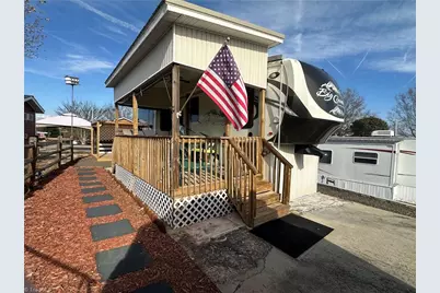 108 Grand View Drive, New London, NC 28127 - Photo 20