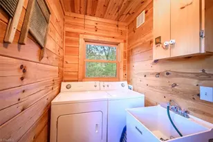 87 Prater Cove Rd, Franklin, NC 28734 - Photo 24