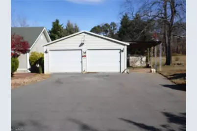 1211 Old Highway 21, State Road, NC 28676 - Photo 22