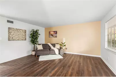 3824 Country Club Road #D, Winston-Salem, NC 27104 - Photo 10