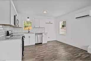 325 Gregory St, Winston-Salem, NC 27101 - Photo 14