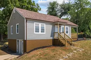 325 Gregory St, Winston-Salem, NC 27101 - Photo 2