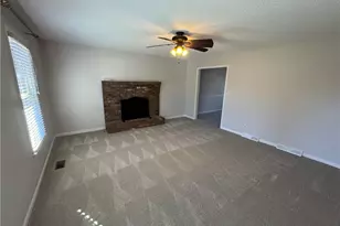 1018 Bebb Willow Ln, Lewisville, NC 27023 - Photo 4