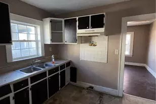 2828 N Glenn Ave, Winston-Salem, NC 27105 - Photo 10