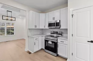 447 Lynnhaven Park Dr, Winston-Salem, NC 27107 - Photo 16