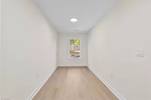 447 Lynnhaven Park Dr, Winston-Salem, NC 27107 - Photo 26