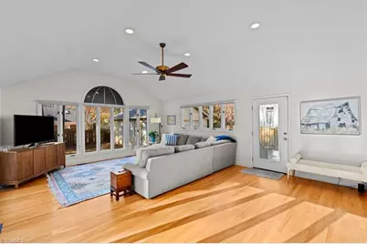 3011 Round Hill Road, Greensboro, NC 27408 - Photo 24