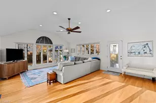 3011 Round Hill Rd, Greensboro, NC 27408 - Photo 24