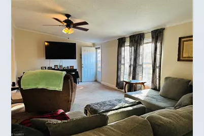 3921 Nc Highway 8, Walnut Cove, NC 27052 - Photo 12