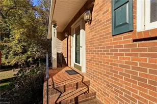 743 Polo Oaks Dr, Winston-Salem, NC 27106 - Photo 4