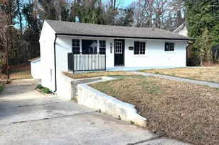 2062 K Ct Ave, Winston-Salem, NC 27105 - Photo 2