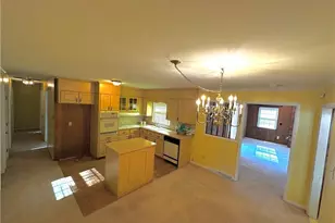 1103 Glynis Ln, Greensboro, NC 27406 - Photo 8