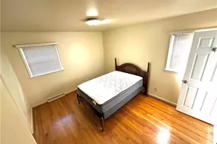 1103 Glynis Ln, Greensboro, NC 27406 - Photo 16