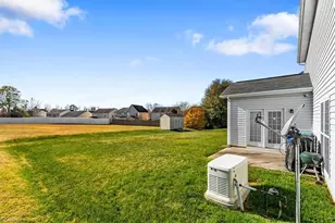 6804 Championship Dr, Whitsett, NC 27377 - Photo 36