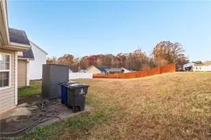 3565 Cortland Dr, Winston-Salem, NC 27105 - Photo 24