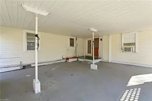 6101 Phelps Circle, Winston-Salem, NC 27105 - Photo 28