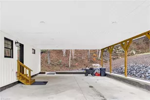 2507 Parker Eller Rd, Lansing, NC 28643 - Photo 44