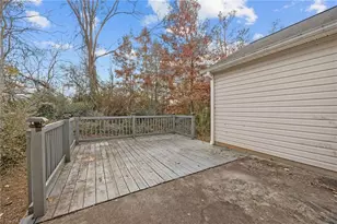 1630 Stoneshire Ct, Winston-Salem, NC 27127 - Photo 20