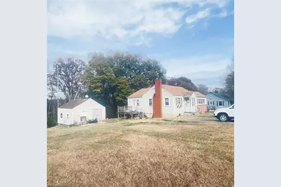 810 Walker Street, Reidsville, NC 27320 - Photo 2
