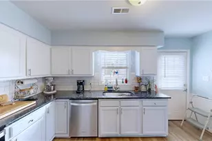 1018 Havenridge Dr, High Point, NC 27265 - Photo 22