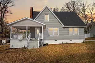 143 Lambeth Rd, Thomasville, NC 27360 - Photo 2