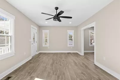 143 Lambeth Road, Thomasville, NC 27360 - Photo 10