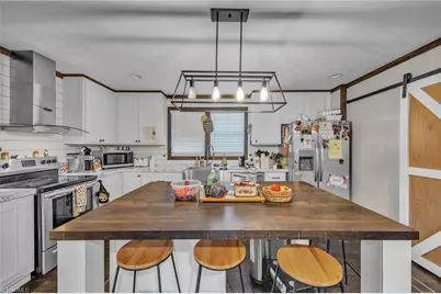 7821 Nc Highway 16, Millers Creek, NC 28651 - Photo 10