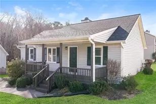 6000 Southcrest Dr, Clemmons, NC 27012 - Photo 2