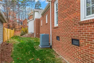 1001 Nuthatch Ct, High Point, NC 27262 - Photo 30