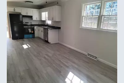 5261 Windemere Circle, Trinity, NC 27370 - Photo 6