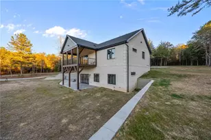 1750 Allen Jarrett Dr, Mebane, NC 27302 - Photo 44