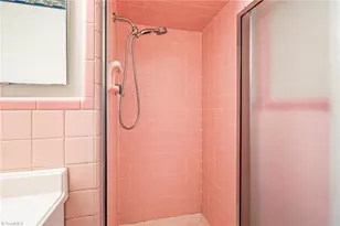 1021 Tarleton Ave, Burlington, NC 27215 - Photo 22