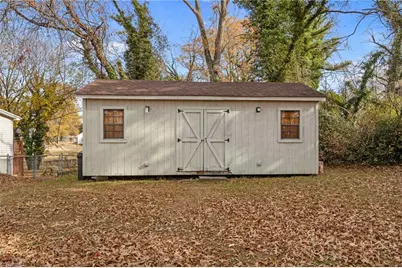 410 S Hamilton Street, Eden, NC 27288 - Photo 18