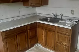 718 Prince Williams St, Reidsville, NC 27320 - Photo 8