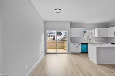 506 Greenwood Drive, High Point, NC 27262 - Photo 10