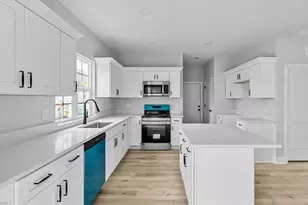 506 Greenwood Dr, High Point, NC 27262 - Photo 16