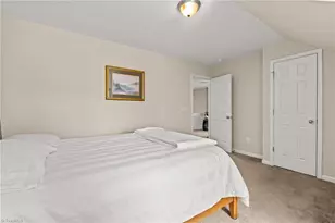 3057 Renaissance Pkwy, Jamestown, NC 27282 - Photo 22