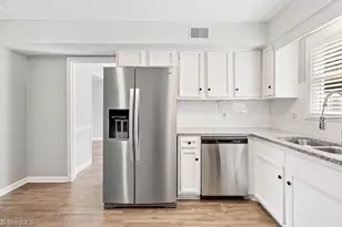 4827 Tower Rd, Greensboro, NC 27410 - Photo 16