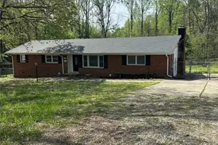 300 Venus Dr, Greensboro, NC 27406 - Photo 14