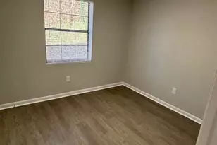 1100 Crescent Dr, Reidsville, NC 27320 - Photo 6