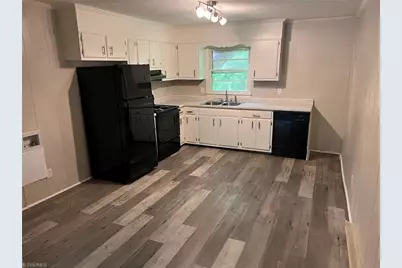 216 Church Street #4, Thomasville, NC 27360 - Photo 2