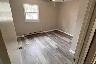 216 Church St, Thomasville, NC 27360 - Photo 8