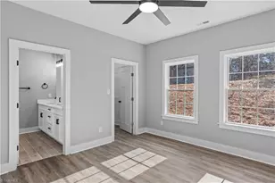 2328 Summerlin St, Winston-Salem, NC 27103 - Photo 16